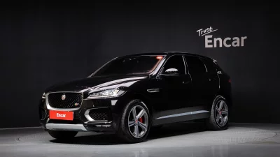 Jaguar F-PACE