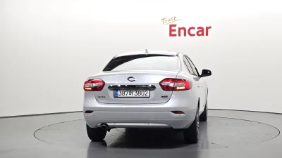Renault SM3