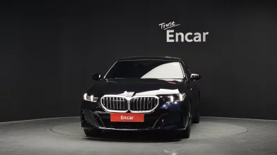 BMW i5