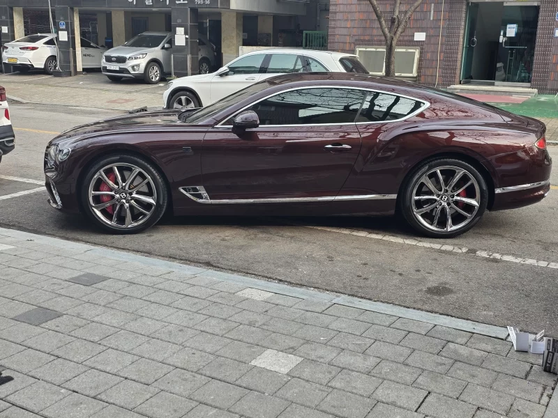 Bentley Continental GT