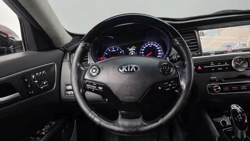 Kia K9
