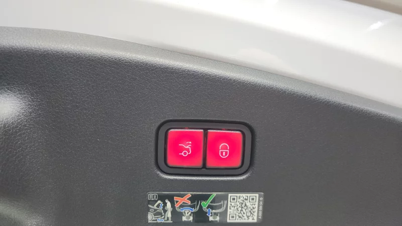 Mercedes-Benz CLE-Class