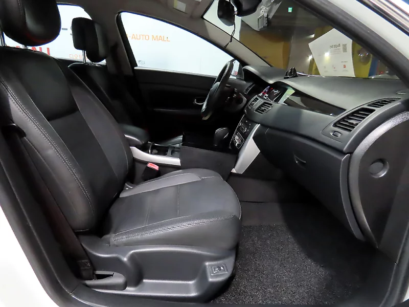 Renault SM5