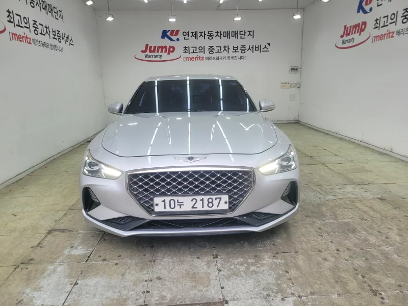 Genesis G70