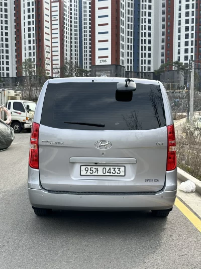 Hyundai Grand Starex