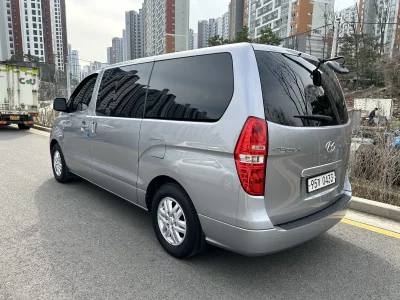 Hyundai Grand Starex