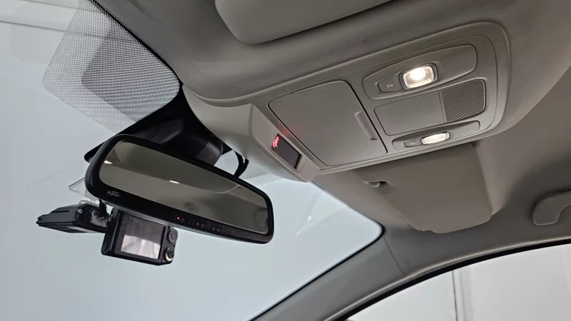 Renault SM6
