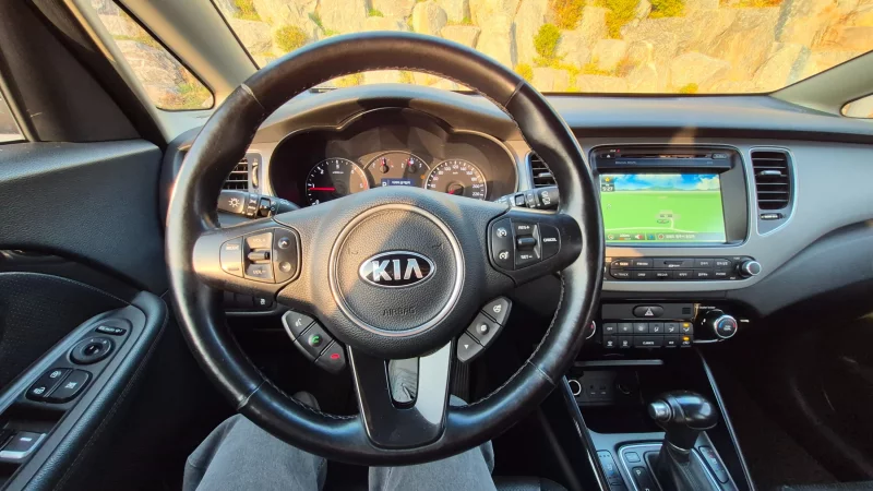 Kia Carens