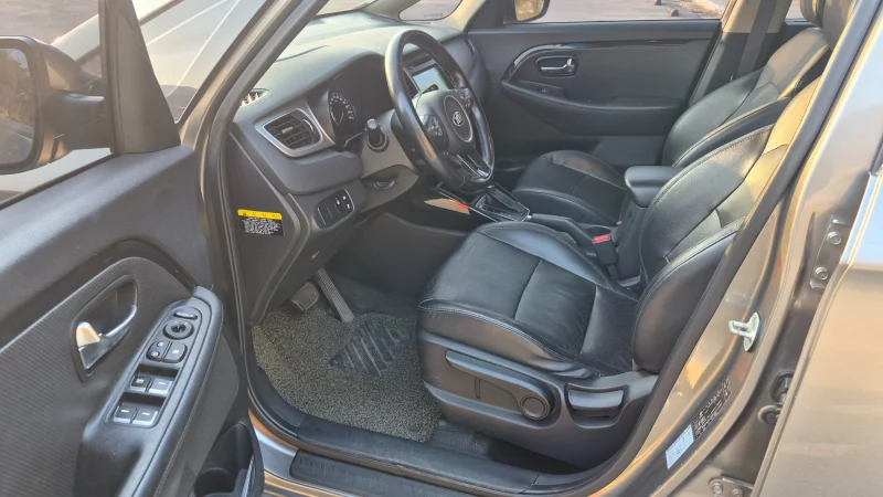 Kia Carens
