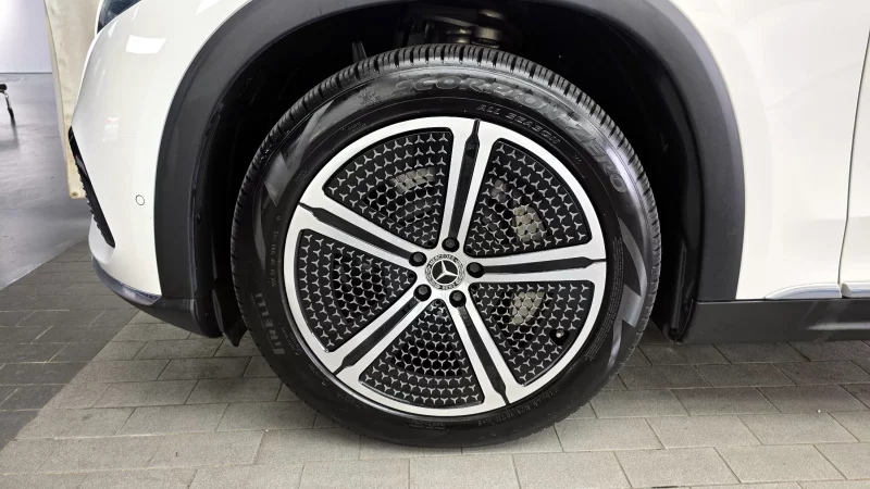 Mercedes-Benz EQS SUV