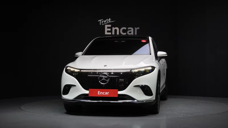 Mercedes-Benz EQS SUV