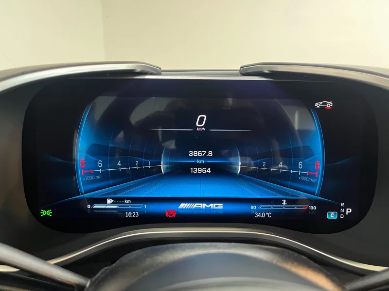 Mercedes-Benz SL-Class