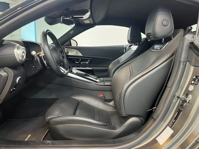 Mercedes-Benz SL-Class