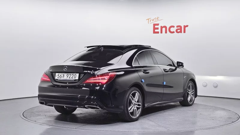 Mercedes-Benz CLA-Class