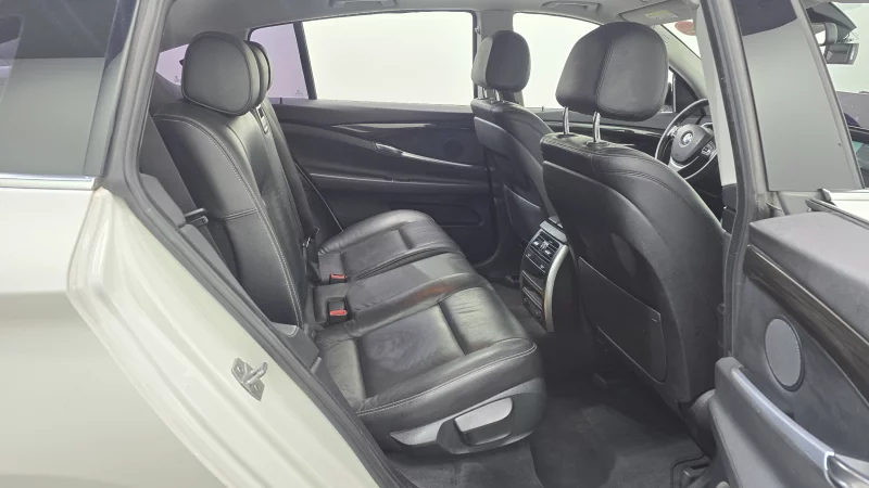 BMW 5-Series Gran Turismo