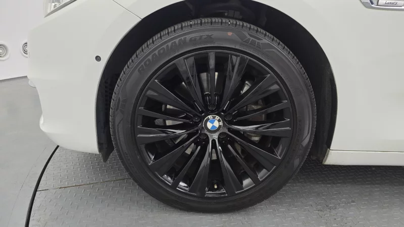 BMW 5-Series Gran Turismo