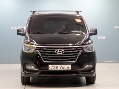 Hyundai Grand Starex