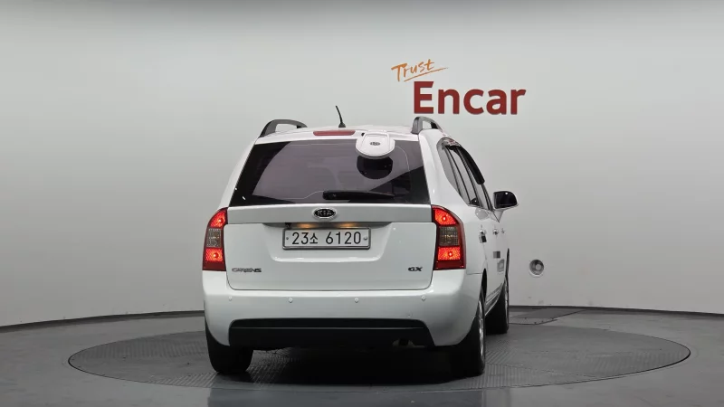 Kia Carens