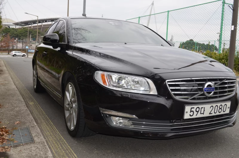 Volvo S80