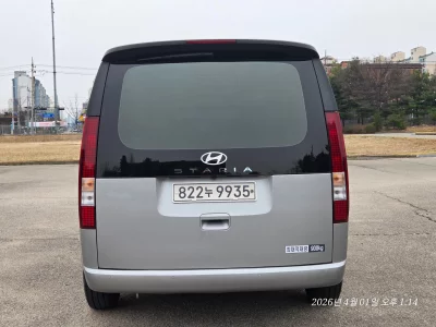 Hyundai Staria