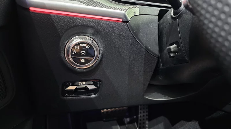 Mercedes-Benz CLE-Class