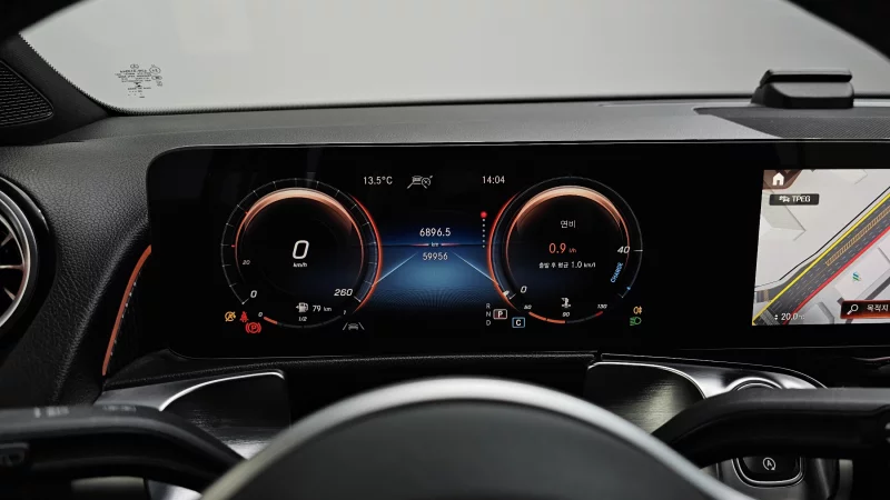 Mercedes-Benz GLB-Class