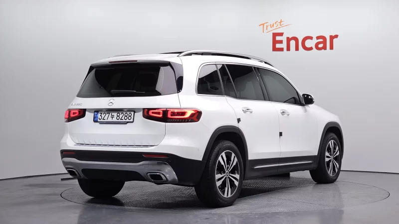 Mercedes-Benz GLB-Class