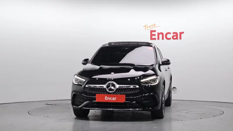 Mercedes-Benz GLA-Class