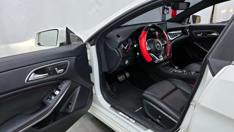 Mercedes-Benz CLA-Class