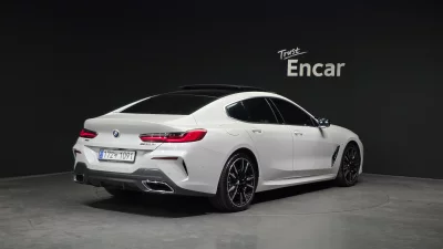 BMW 8-Series