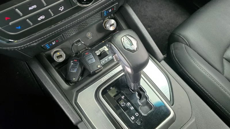 SsangYong Rexton Sports Khan