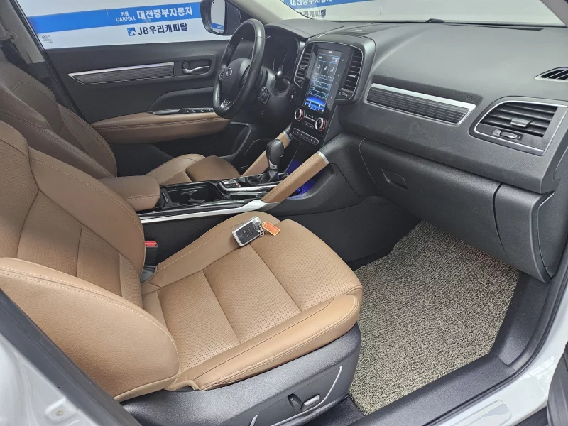 Renault QM6