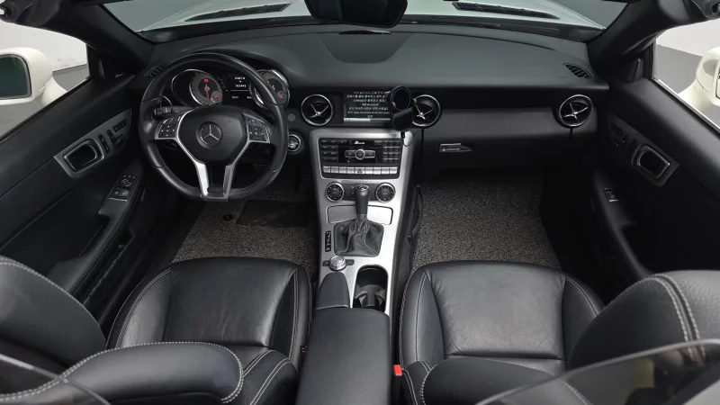 Mercedes-Benz SLK-Class