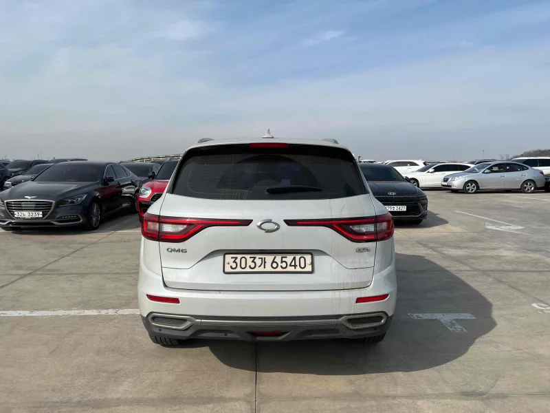 Renault QM6