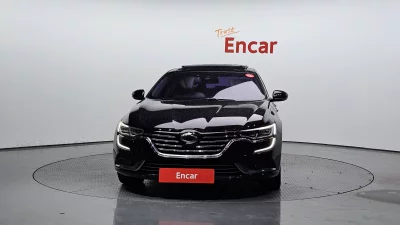 Renault SM6