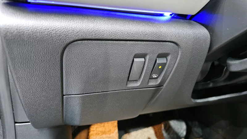 Renault SM6
