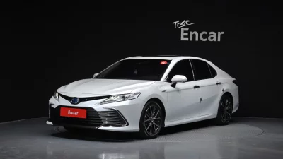 Toyota CAMRY 2023