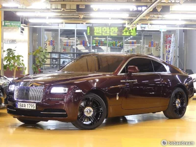 Rolls-Royce WRAITH