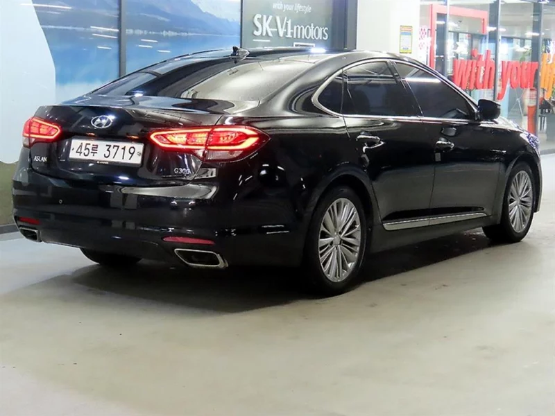 Hyundai Aslan