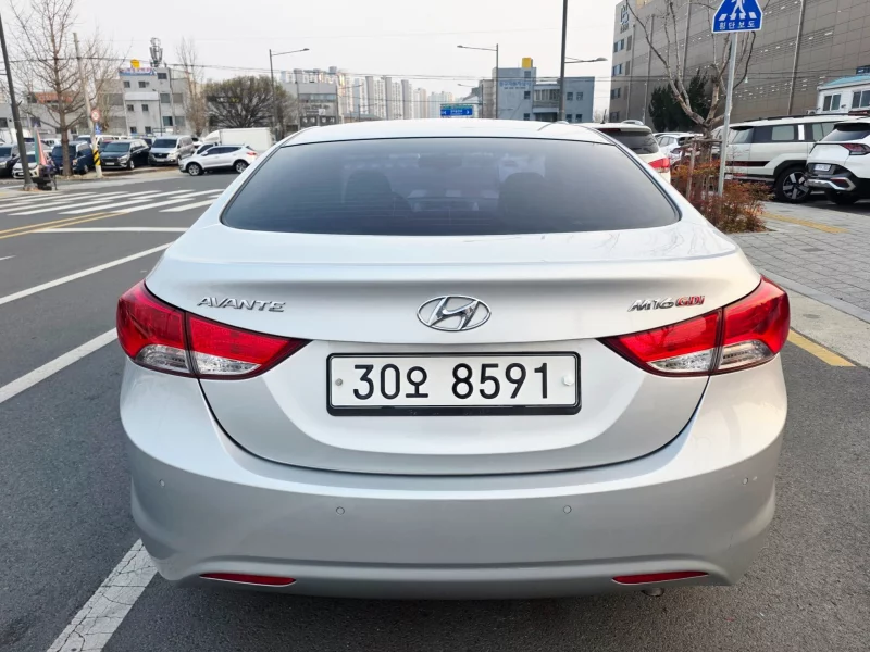 Hyundai AVANTE