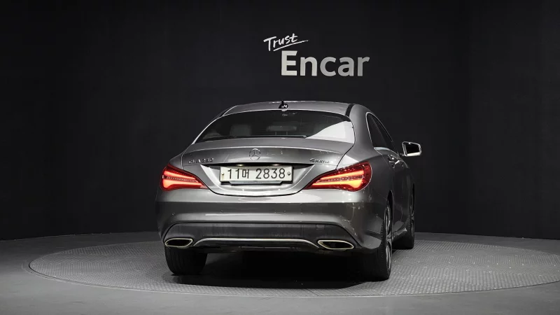 Mercedes-Benz CLA-Class