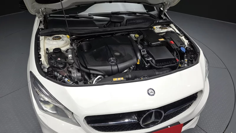 Mercedes-Benz CLA-Class