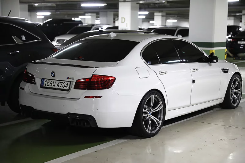 BMW M5