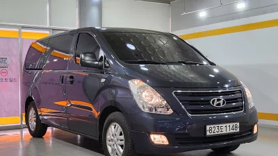 Hyundai Grand Starex