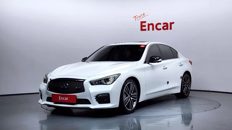 Infiniti Q50
