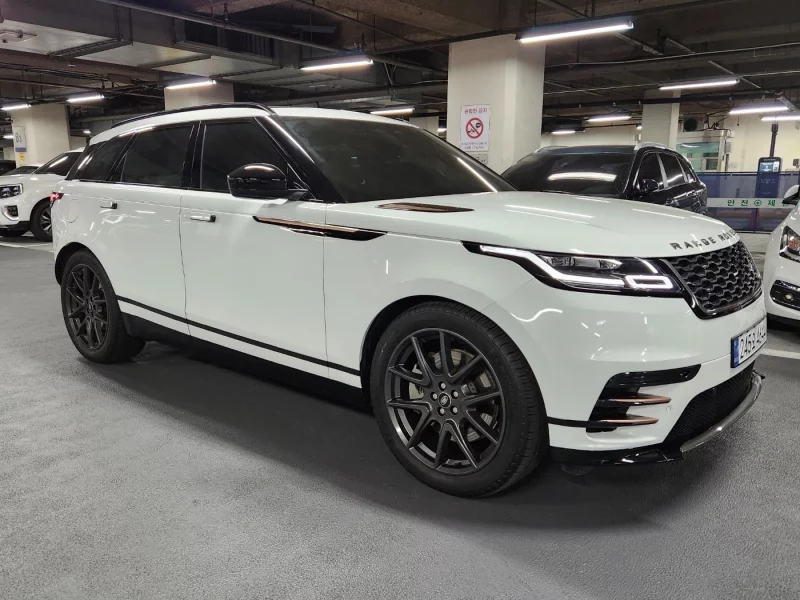 Land Rover RANGE ROVER VELAR