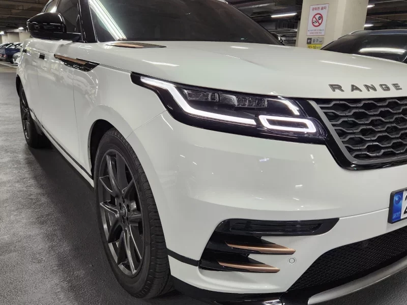 Land Rover RANGE ROVER VELAR