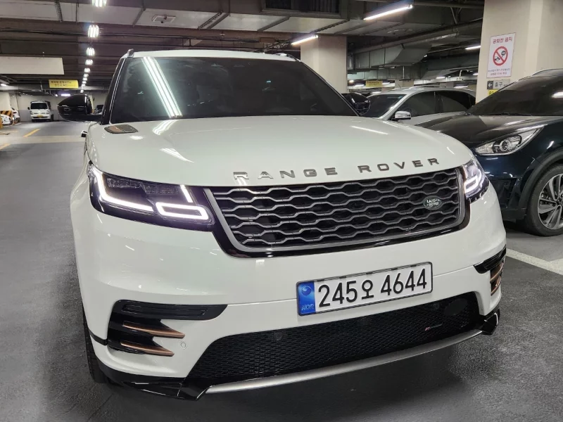 Land Rover RANGE ROVER VELAR