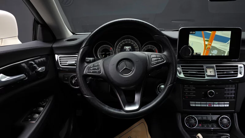 Mercedes-Benz CLS-Class
