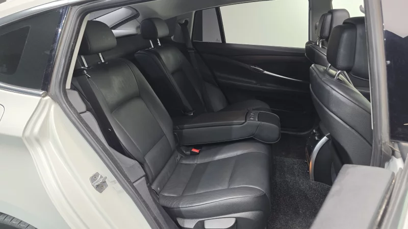 BMW 5-Series Gran Turismo